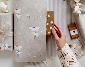 Geschenkpapier Blumen Streifen Boho | Verpackungspapier (gefaltet)