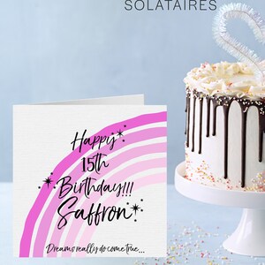 Carte d'anniversaire personnalisée pour son Royaume-Uni, rose girly mignon arc-en-ciel, carte d'étape importante de l'âge des filles pour fille, amie, sœur