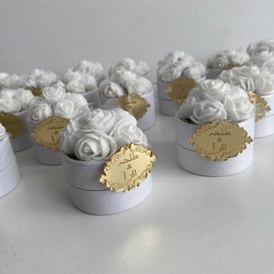 Wedding Gift Box,Wedding Favor for Guest,Elegant Personalized Gift Box,Elegant Giveaway,Welcoming Favors,Engagement Favors,Dragees,Candy