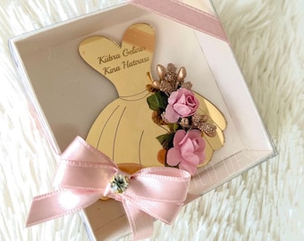 Personalized Gold Quinceanera Favors,Sweet 16 Magnets,Mis Quince Anos Favor,Quincanera Gift,Sweet 15 Favor,Bridesmaid Gift