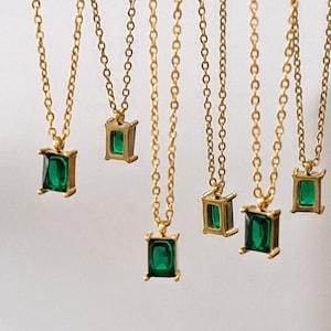 Emerald Gold Necklace, Green Crystal Rectangle Necklace, Gold Necklaces For Women, Emerald Pendant Necklace, May Birthstone, Gift For Her