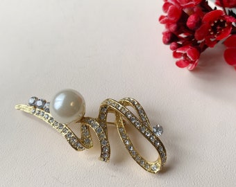 Retro golden brooch, pearl, rhinestones, Japanese antique