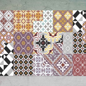 Puede incluir: Un mosaico de 16 azulejos coloridos con patrones geométricos y florales en tonos de rojo, amarillo, morado, negro y blanco.