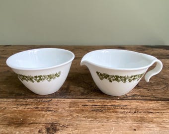 Vintage Corelle Spring Blossom Green Sugar & Creamer Set with Lid - Crazy Daisy Hook Handle