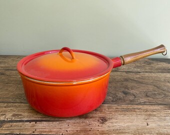 Vintage 1960s Descoware Enamel Cast Iron Saucepan – Flame Orange – Made in Belgium – Model 80-E 22
