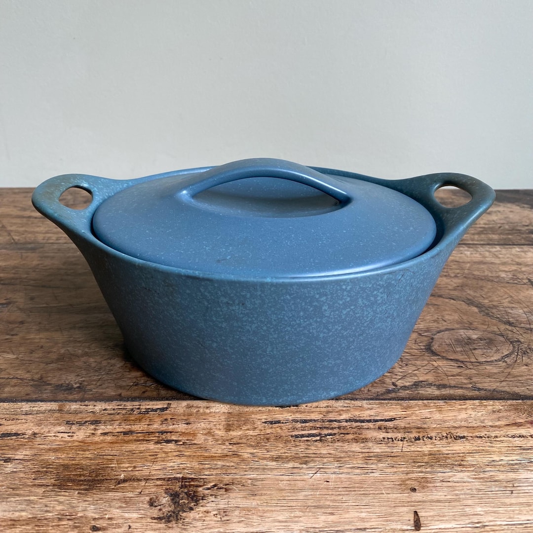 Corningware Creations Stoneware Blue Denim Round Qt Covered Casserole  Oven