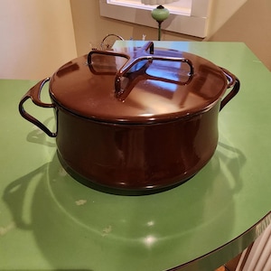 Jens Quistgaard Dansk KOBENSTYLE 2 qt Enameled Brown Dutch Oven Casserole w/ Lid