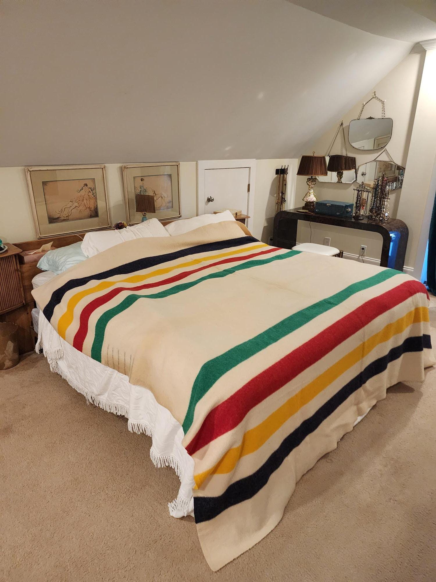 Vintage Hudson's Hudson Bay Classic Rainbow 6 Point Wool Blanket