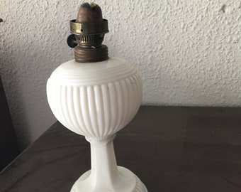 Antique Opalin Oil Lamp Lighting