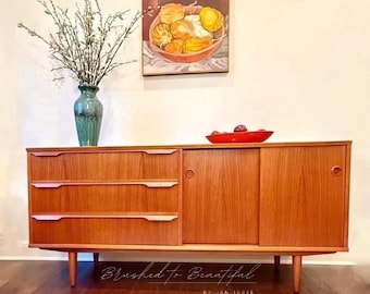 Free Shipping! 1960’s Danish Mid-century Modern Teak Credenza Sideboard in Arne Vodder style.