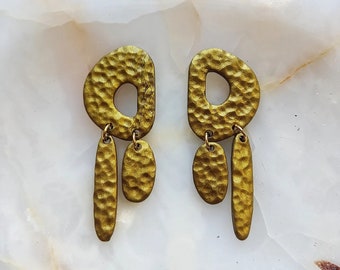 Golden Polymer Clay Earrings | Unique and lightweight | Luxurious | Stylish | Modern | "Hammered gold"