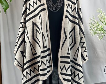 Black and White Geometric Poncho Aztec Poncho Ruana Wrap Blanket