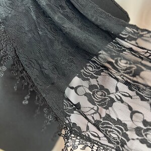 Elegante NEGRO Rosa Velo Católico Velo Capilla Vintage Sheer Lace Shawl Boda Borlas Velo de encaje Cabeza Bufanda Cubierta de la cabeza Velo de encaje con flecos imagen 7