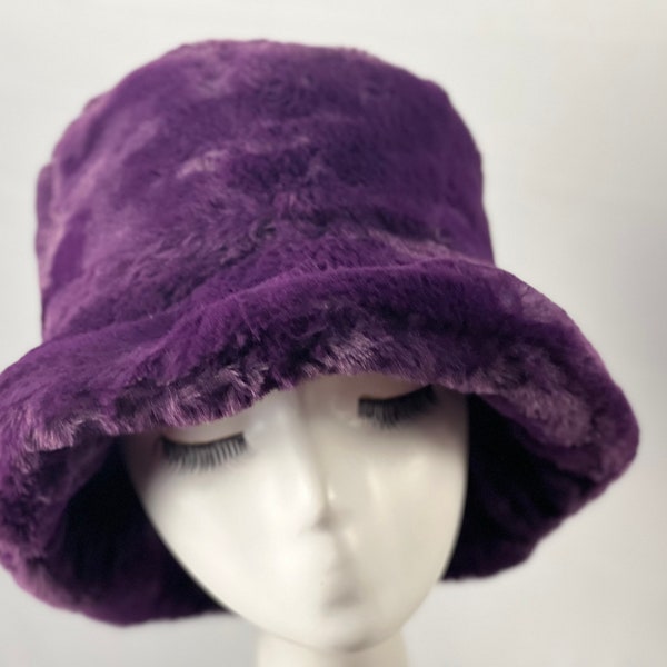 Purple Faux Fur Bucket Winter Hat Foldable Winter Wool Fisherman Cap Adult Faux Fur Hat Fuzzy Bucket Hat
