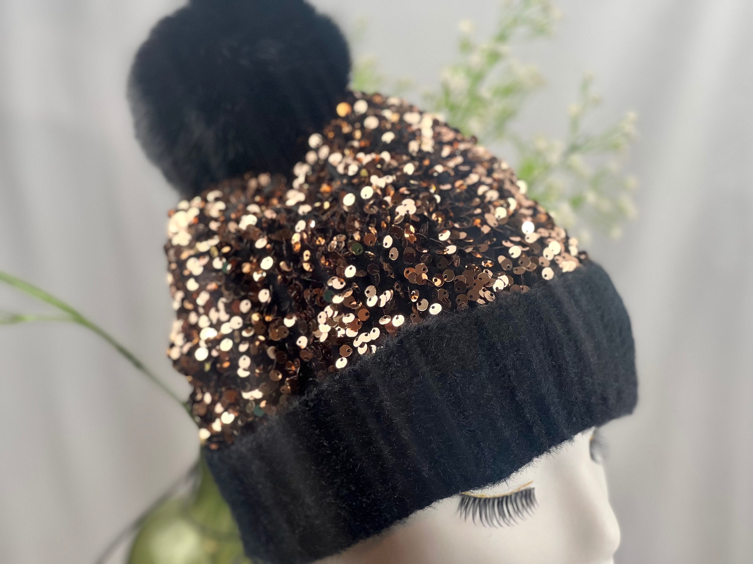 Women's Rhinestone Pom Pom Hat – Emerta