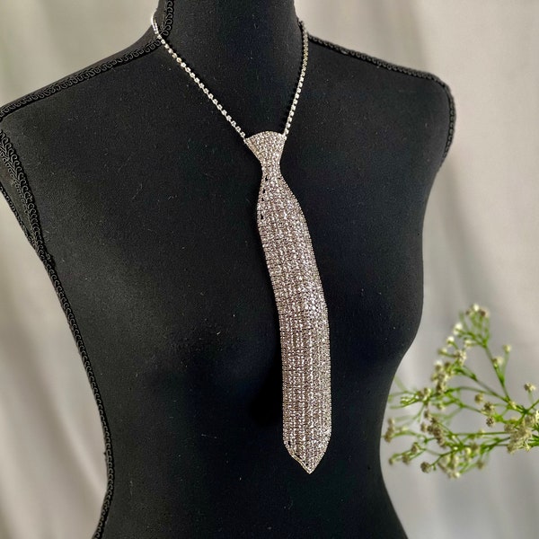 70s Style Glitter Tie Crystal Rhinestones Silver or Gold Pendant Necklace Sweater Chain Clothing Accessories Hip Hop Pendant Necklace