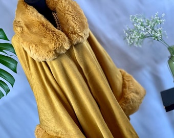 Chic GOLD Yellow Faux Fur Trim Neck and Sleeve Batwing Faux Fur Wedding Coat Evening Party Open Front Ruana Cape