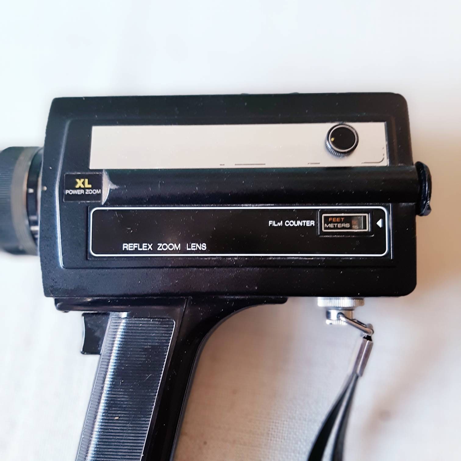 Vintage Super 8 Camera Chinon 722 P XL - power zoom - 1970s