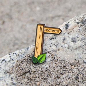 Footpath hiking enamel pin badge