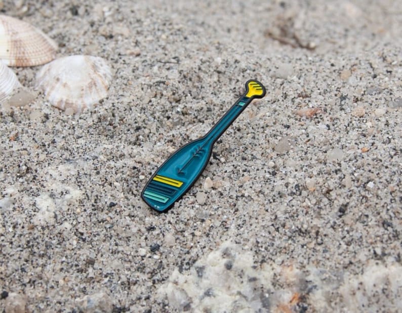 Canoe paddle SUP enamel pin badge image 1