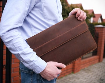 Leather laptop sleeve, monogrammed leather envelope case for Macbook, personalized laptop sleeve, leather anniversary gift for husband