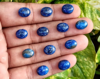 Ovale lapis lazuli cabochon: natuurlijke edelsteen voor het maken van sieraden