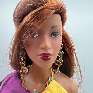 Madame Alexander 16