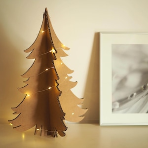 Pequena árvore de Natal Ecológica - Presente de Natal - Enfeite de Natal em papelão - Árvore de Natal