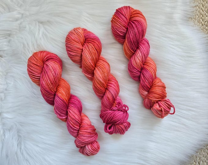 Sailors Delight - Cozy DK - DK Weight Yarn - 100% Superwash Merino Yarn