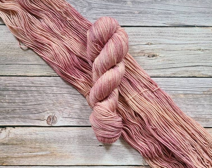 Mauve Tonal - DK Weight - 80/20 Highland Wool/Nylon Blend Yarn