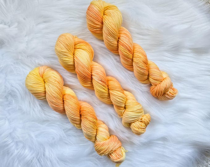 Daffodil - Classic Sock - Fingering Weight - Superwash Merino/Nylon Sock Yarn