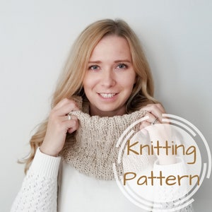 Knitting Pattern - Sugarloaf Cowl Pattern