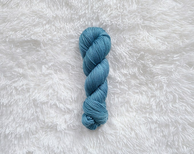 Surf - Cozy DK - DK Weight Yarn - 100% Superwash Merino Yarn
