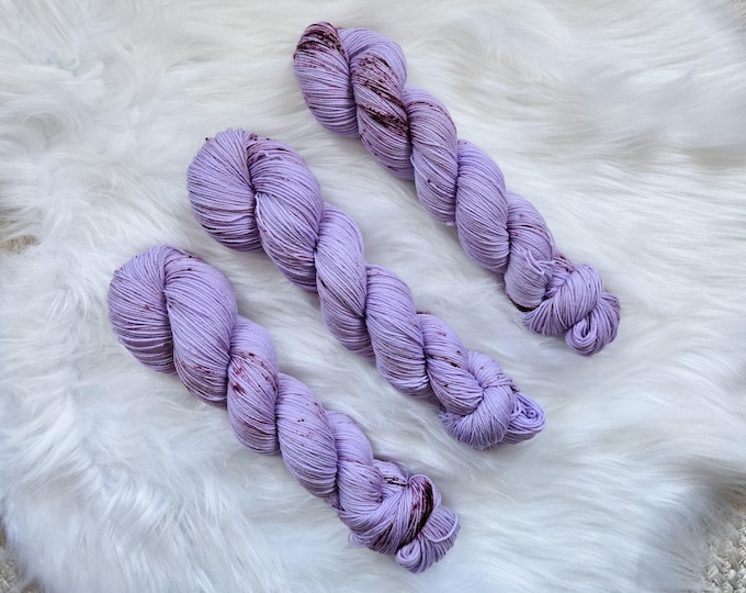 Speckled Wisteria - Classic Sock Fingering Weight - Superwash Merino/Nylon Yarn