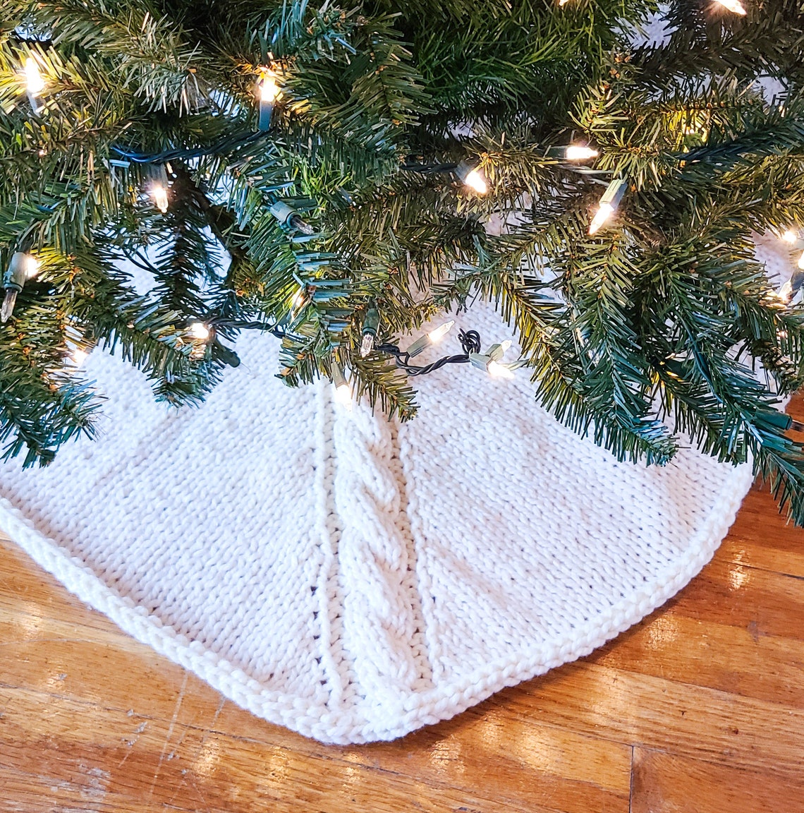 Knitting Pattern Cable Knit Tree Skirt Knitting Pattern Etsy