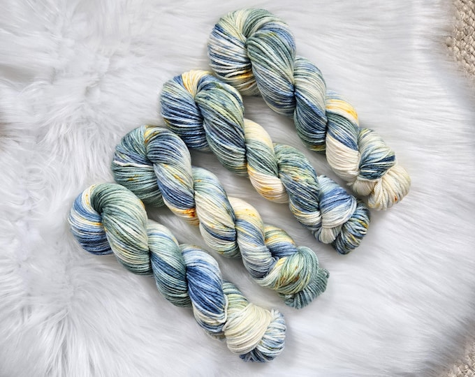 Water Lily - Classic Worsted - 100% Superwash Merino Wool Yarn