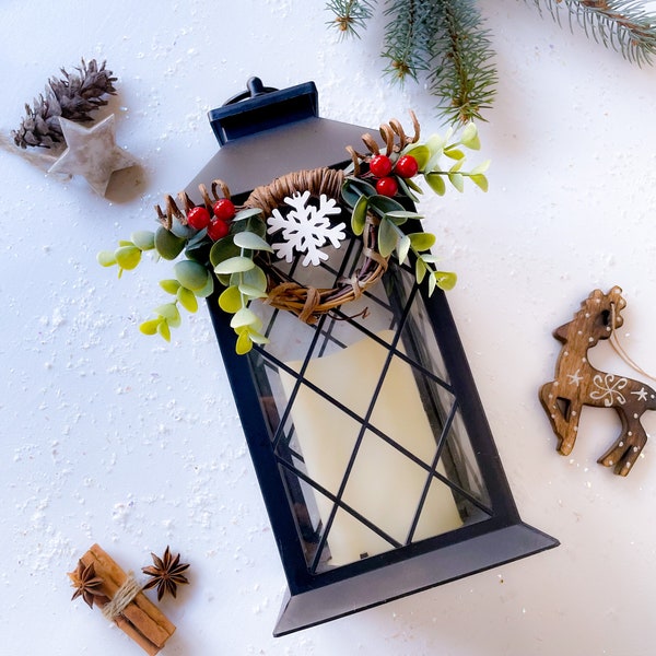 Country Christmas lantern centerpiece. Eucalyptus lantern swag. Christmas lantern swag. Mistletoe centerpiece