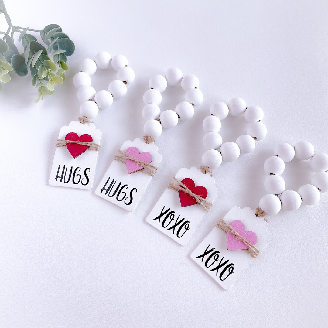 Valentine's Day Napkin Rings. Beaded Country Napkin Ring 4. Mini