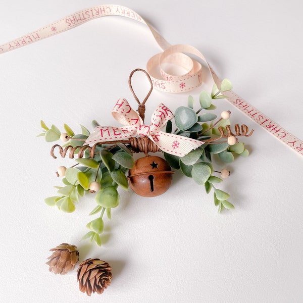 Christmas mistletoe with rusty bell. Mistletoe hang for kissing. Country chic mistletoe. Mistletoe rustic ornament