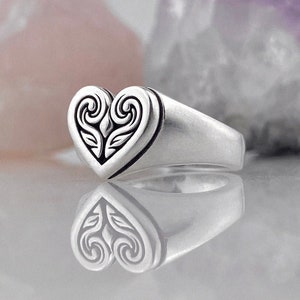 Small Filigree Heart Signet Ring | Scroll Heart Pinkie/Midi Ring