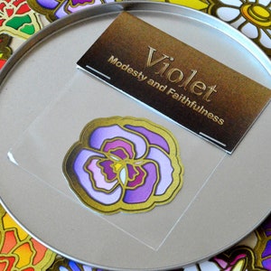 Violetter Blumen Sticker | Februar Geburtsblume Aufkleber | 1 von 12 Geburtsblumen Sticker | Outdoor Matt Sticker | Wasserdicht und UV-beständig
