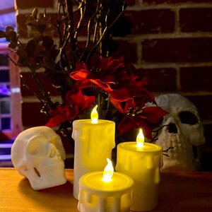 Flickering Flame LED Halloween Candle Set: Spooky Home Decor