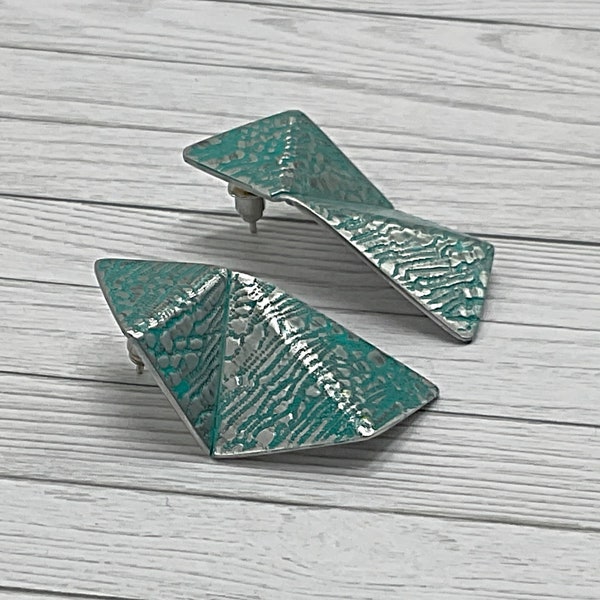 Aluminium Stud Earrings with a Light Weight Origami Tri Fold Geometric Design/Shape, Lace Imprinted Pattern/Texture in Green/Blue Colour