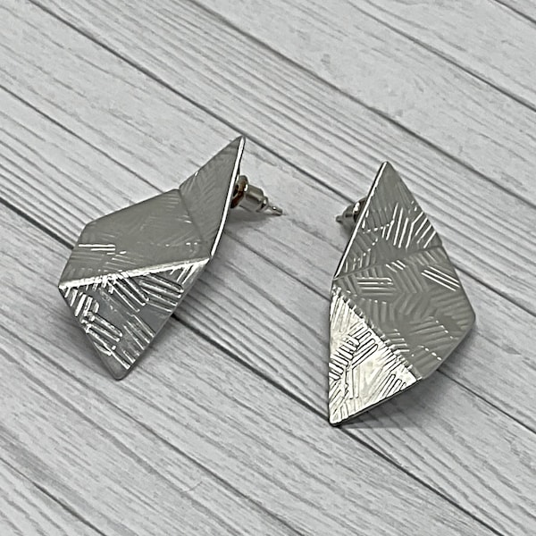 Aluminium Stud Earrings with a Light Weight Origami Tri Fold Geometric Design, Line Pattern/Texture Created using metal punch, Silver Colour