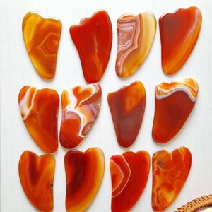 Gua sha Carnelian, 100% natural stone Unique piece Massage stone, Gua sha high quality, facial well-being, Dentritic Gua Sha