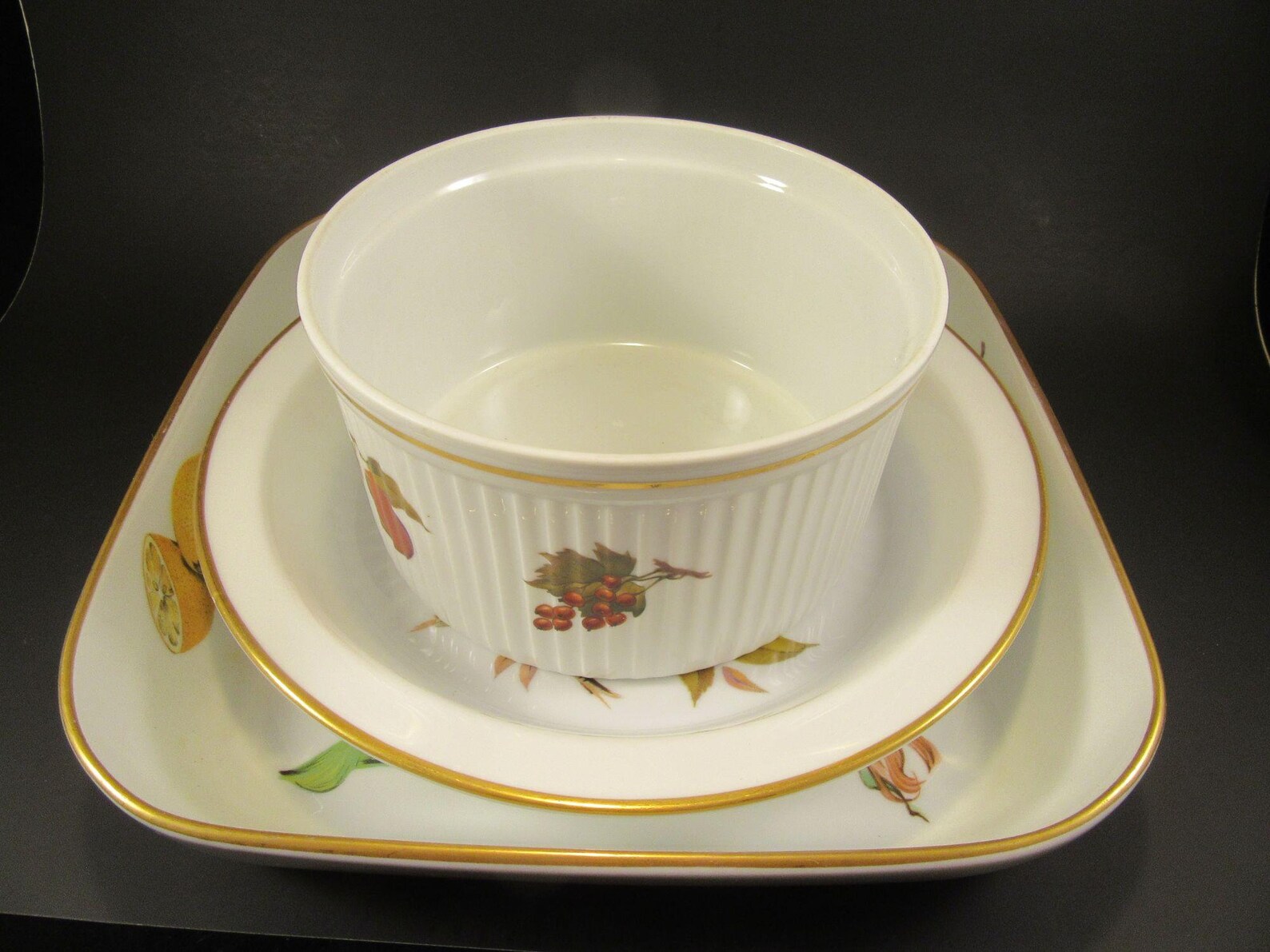 Set of 3 Royal Worcester fine porcelain EVESHAM serving dishes Etsy