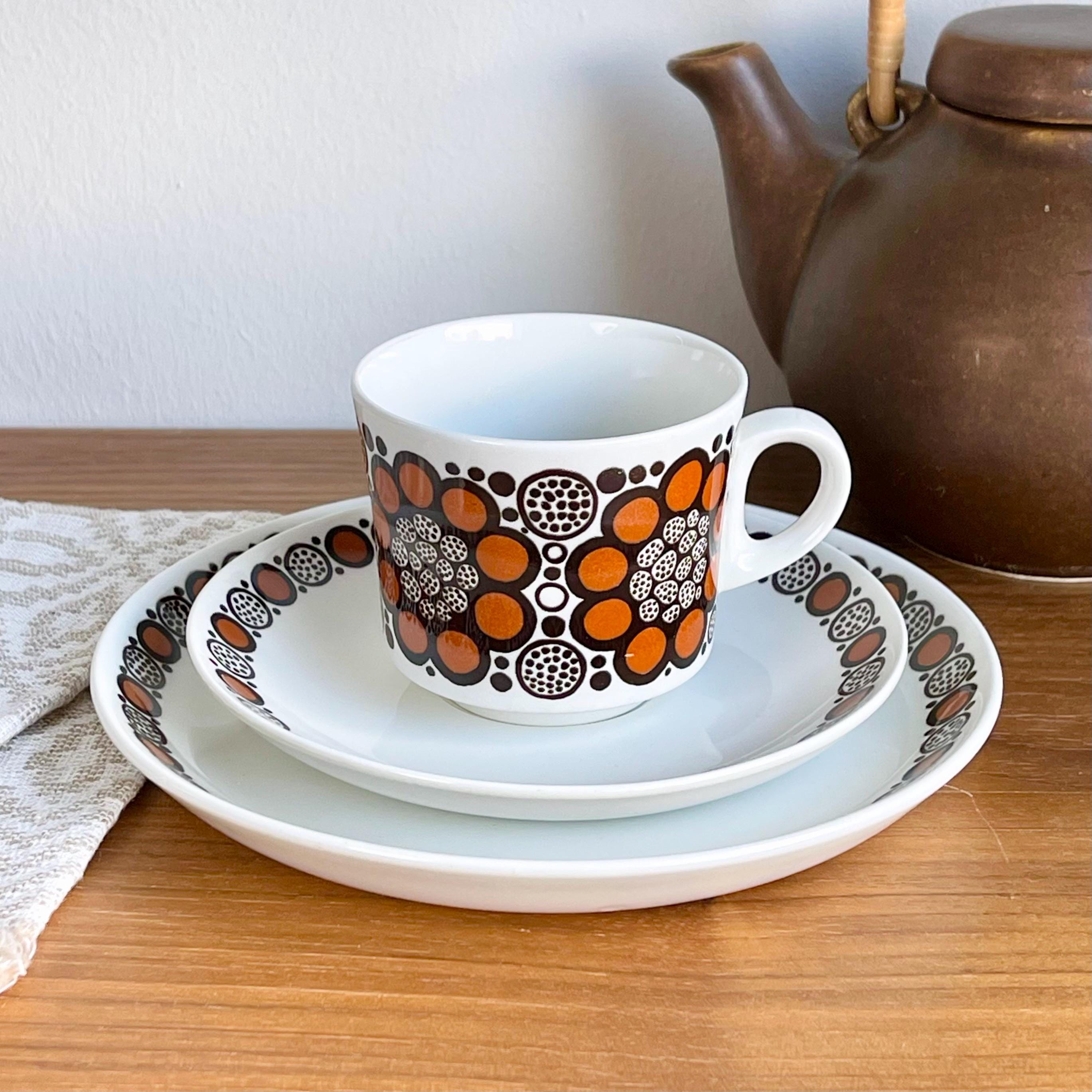 ARABIA  FINLANDカップ&ソーサー Rare! Arabia Finland Coffee Cup, Saucer and Side Plate - Etsy