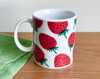 ZELDZAAM! Marimekko Finland MANSIKKA (aardbei) mok met D-handvat