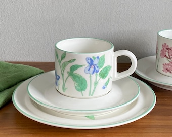 Arabia Finland VIOLA Coffee Cup, Saucer and Cake Plate - Etsy