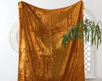 Dalzium Rose Gold Fan-Shaped Plush Throw Blanket 50”x60” Lightweight Luxury Rose Gold Crystal Velvet Blanket for Kids Adults Women Couch Bed Living Room Dalzium Rose Gold Fan-Shaped Plush Throw Blanket 50”x60” Lightweight Luxury Rose Gold Crystal Velvet Blanket for Kids Adults Women Couch Bed Living Room